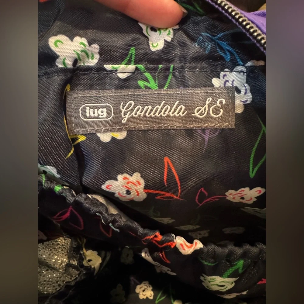 Lug Bag | Lug Gondola SE Tote in Violet - Picture 9 of 12